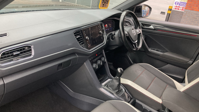 Volkswagen T-Roc 1.5 TSI EVO SEL 5dr Petrol Hatchback